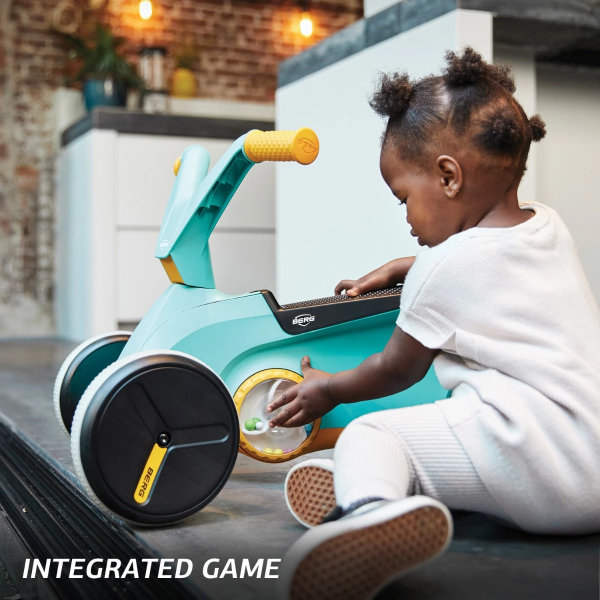 BERG GO TWIRL TURQUOISE (10 A 30 MESES) - Imagen 5